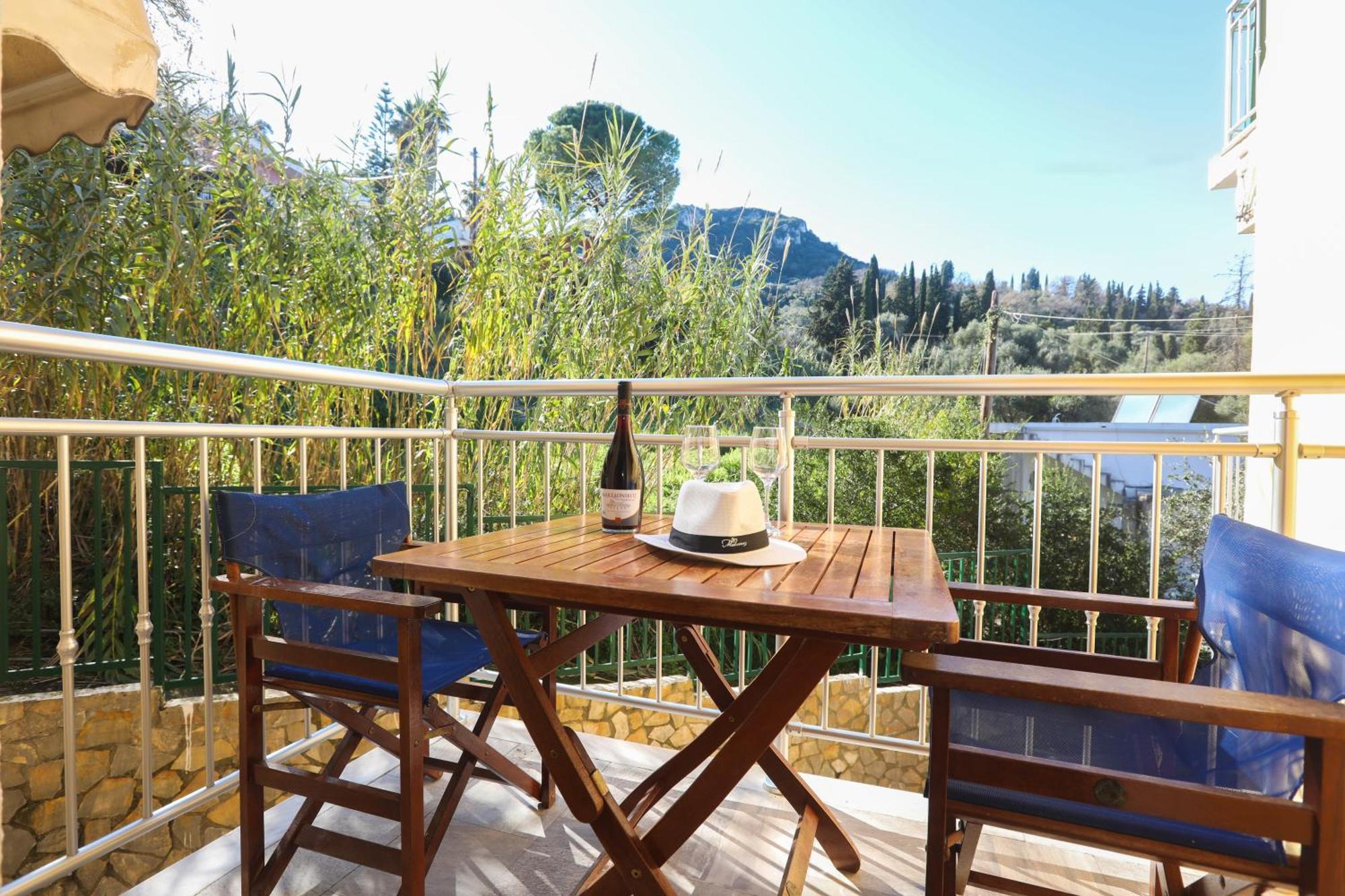 Kerkyra Beach Hotel & Apartments Бенитсес Экстерьер фото